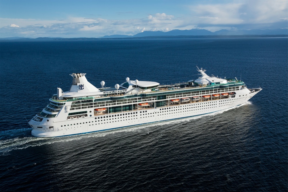 Cruise ship